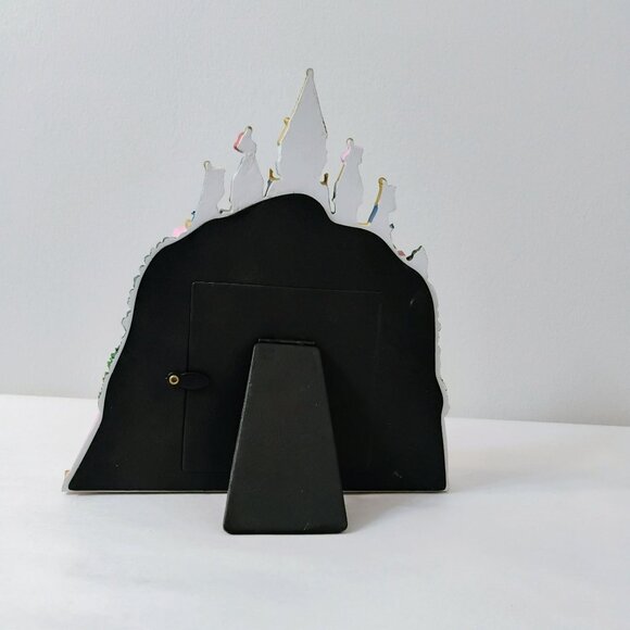 Disney Parks 3D Sculpted Princess Castle Photo Picture Frame 2008 Discontinued - Picture 4 of 7